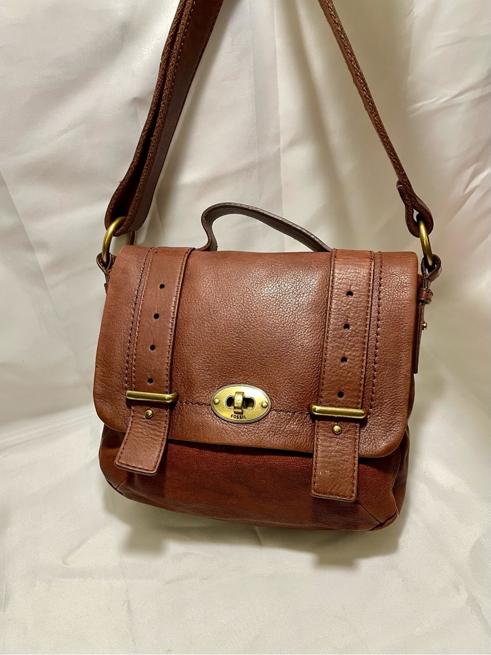 Fossil "Long Live Vintage" Mason Two-Tone Leather Crossbody Flap Bag